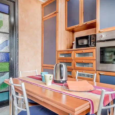 Appartement Herons Bright Close Metro Station